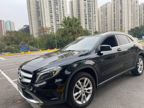 MERCEDES-BENZ GLA 200 1.6 CGI ADVANCE 16V TURBO FLEX 4P AUTOMÁTICO
